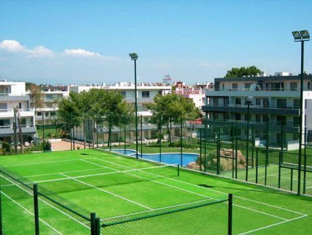 Апартаменты J Tramuntana Planet Costa Dorada Салоу Экстерьер фото